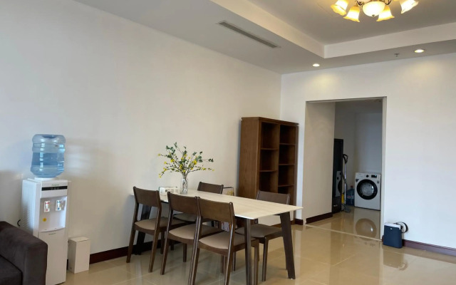 Vinhomes Royal City Luxury Apartment 2 Br