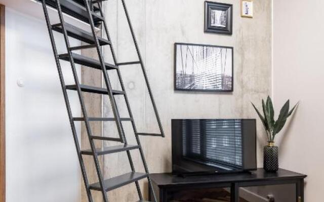 Dream Stay - Modern City Center Loft Near Bus Station