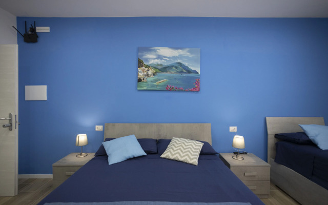 Giuly Suites & Rooms