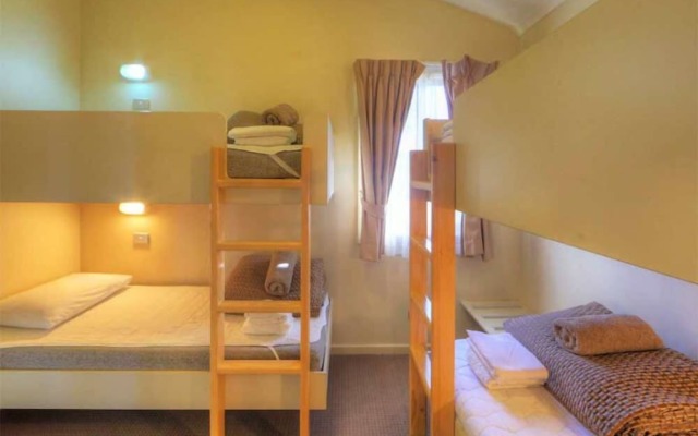 Tasman Holiday Parks - Rollingstone