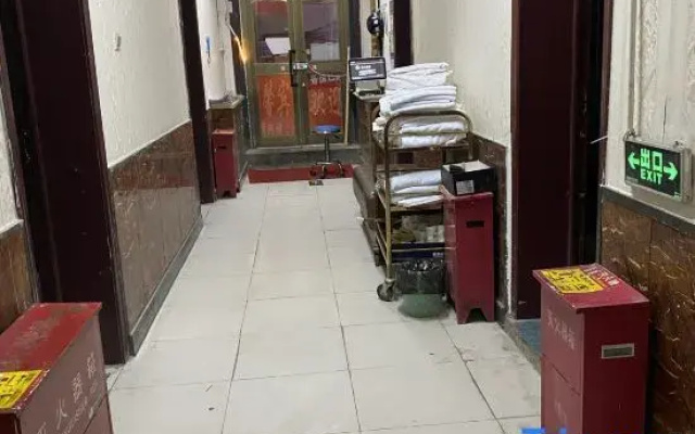 Urumqi Huixin Small Hotel