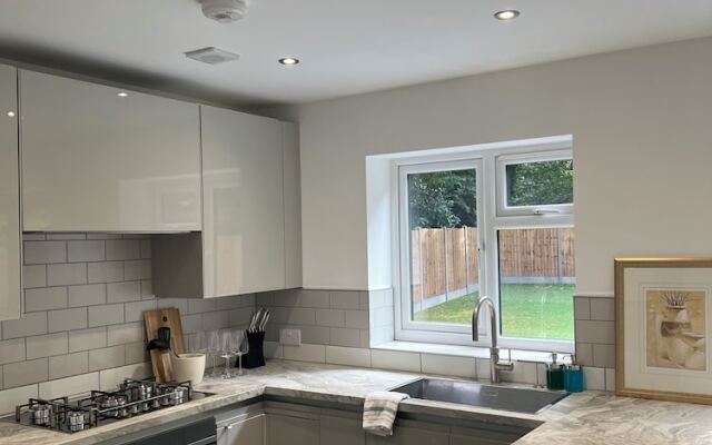 4 Beds House Coventry Sleep 7 With 3parking Spaces