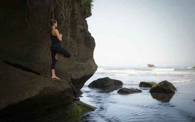 Pondok Pitaya: Hotel, Surfing and Yoga