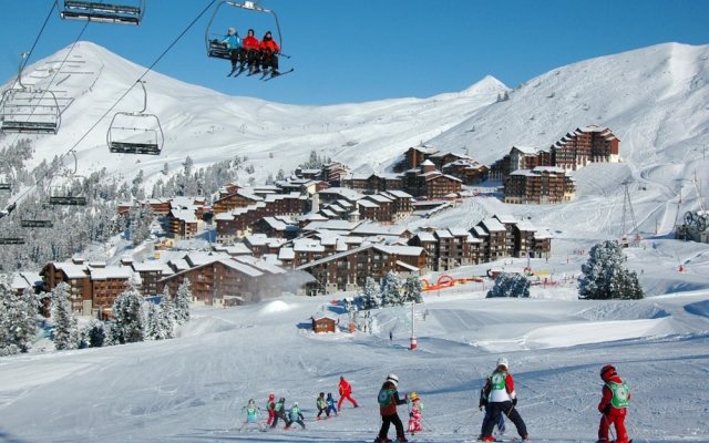 Belle Plagne Open Plan Studio Cabine on Slopes for 4 People of 27 M² Th515