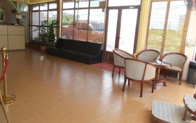 Sun 7 Guest House-Hotel