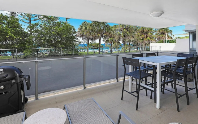 Spinnaker Apt 6- Mooloolaba Beach