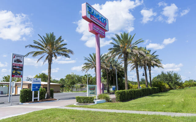 Flamingo Express Hotel