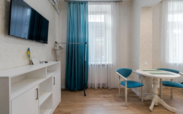 Luxury flat near Opera