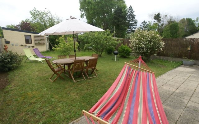 Beautiful Renovated Cottage With Garden 500 Meters From The Beach