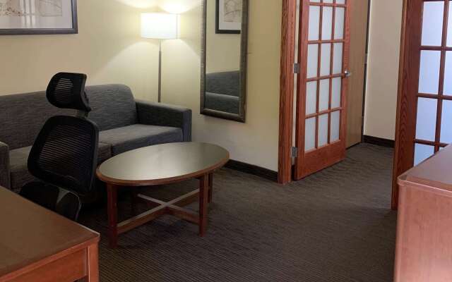 AmericInn by Wyndham Windsor Ft. Collins