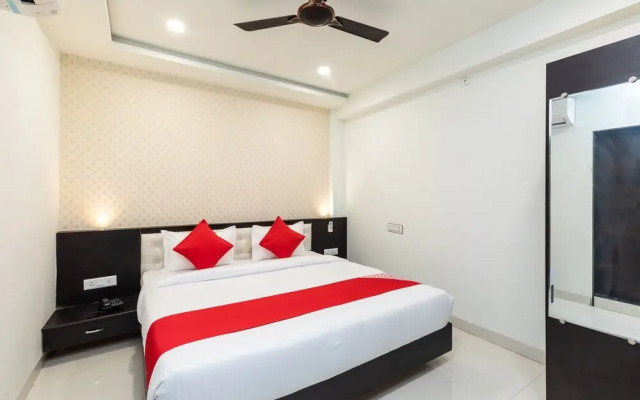 Oyo 42608 Hotel A5
