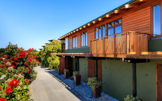 Hapuku Lodge & Tree Houses