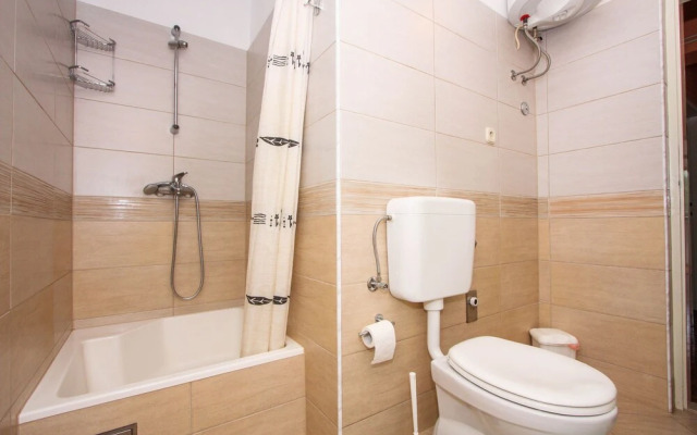 Žana - Close to Beach - A1 Veliki