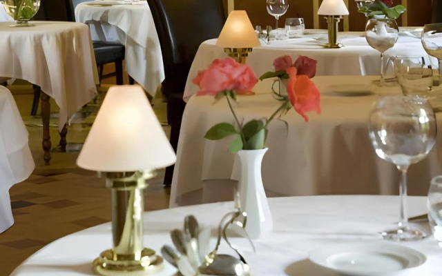 Hôtel La Roseraie