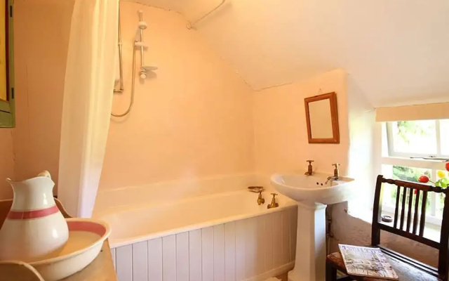 Buck Cottage