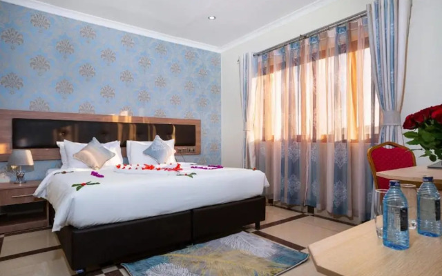 West Lerruat Hotel