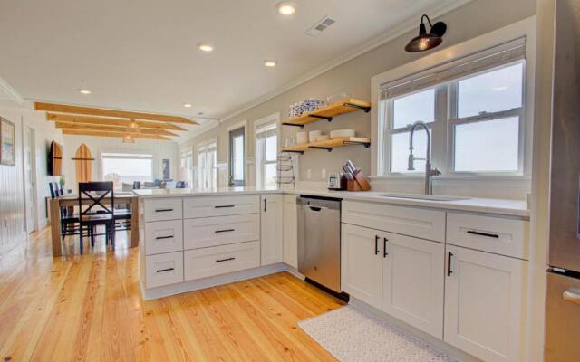 4065 Downwinder Oceanfront