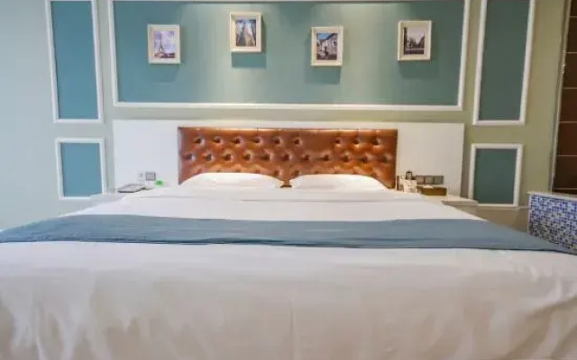 Qinyuan Zhixuan Hot Spring Hotel