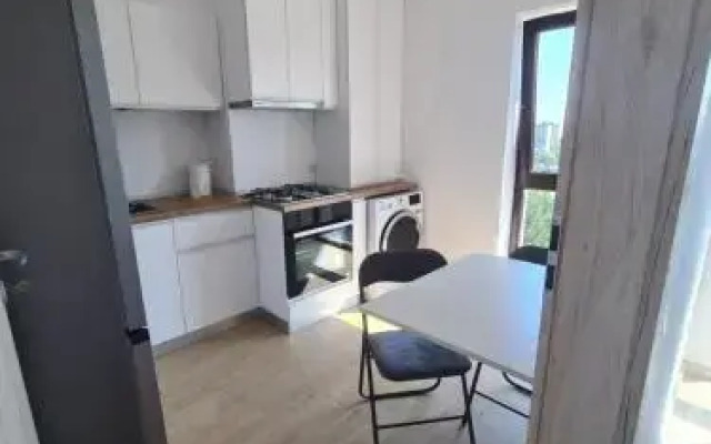 Moghioros Park Residence