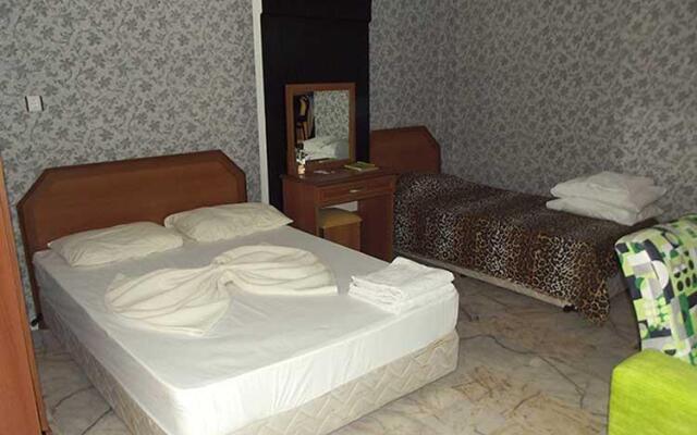Life Garden Hotel (Ex Antik Boutique Hotel)