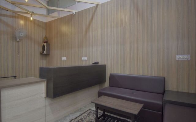 Oyo 43607 Ati They Hotel & Restaurant