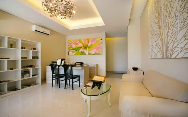 Legian Paradiso Hotel