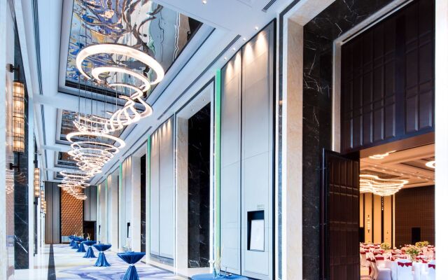 Crowne Plaza Baoji City Center by IHG