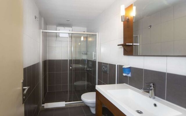Ces Club Hotel