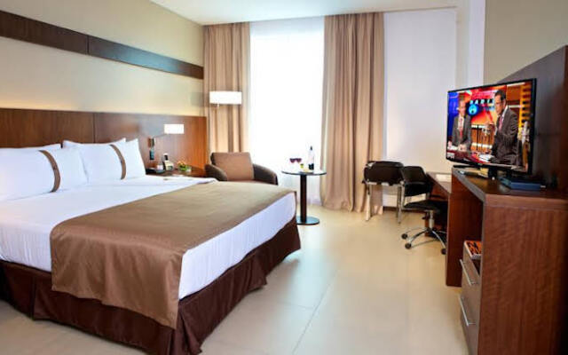 Holiday Inn Guayaquil Airport