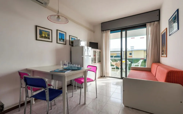 Family Beachfront Residence in Bibione With Pool
