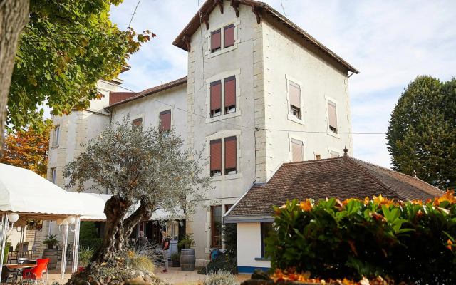 Logis Hôtel la Commanderie de Champarey