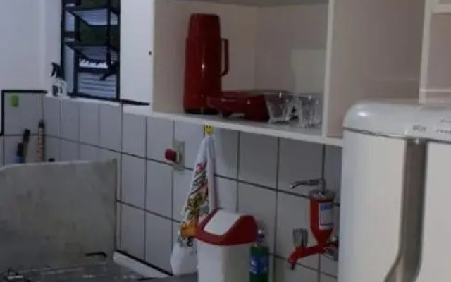 Apartamento, Zona Leste, ótima localização.