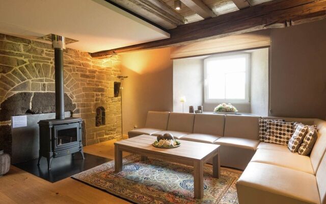 Majestic Holiday Home In Butgenbach With Turkish Steambath