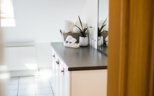 Kensington Lodge Bed and Breakfast
