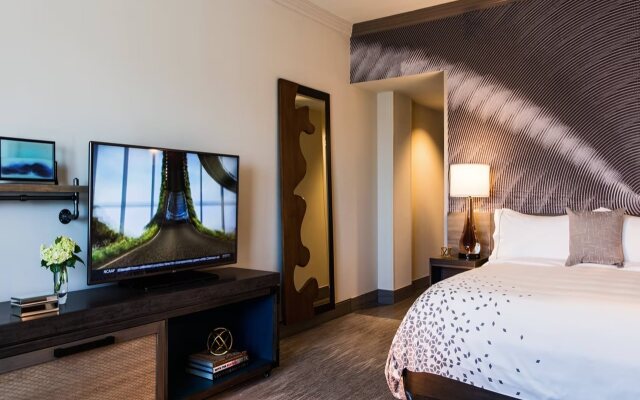 Renaissance Waterford Oklahoma City Hotel