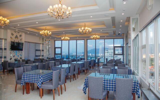 Golden Rose Hotel Danang