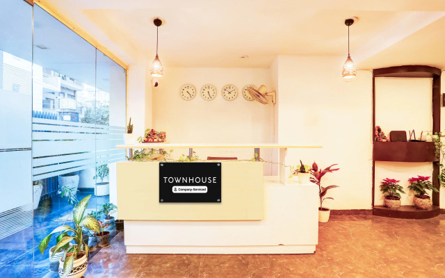 Super Townhouse Sector 52 Near Artemis Hospital