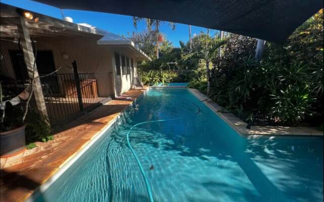 Entire holiday home in Cable Beach