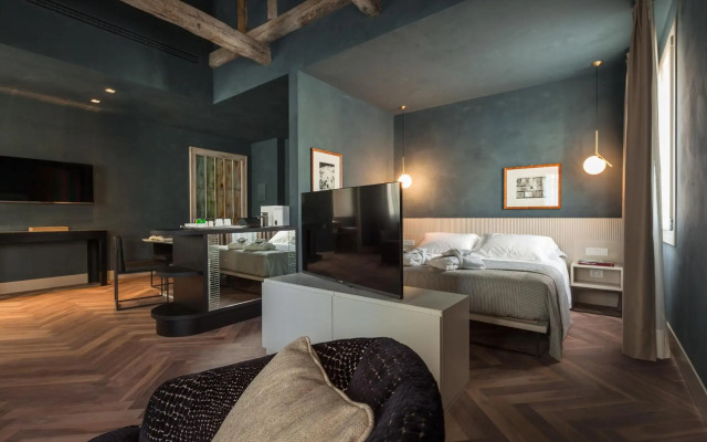 Liassidi Wellness Suites