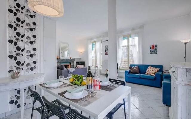 Sanremo Penthouse Market 700m From Sea