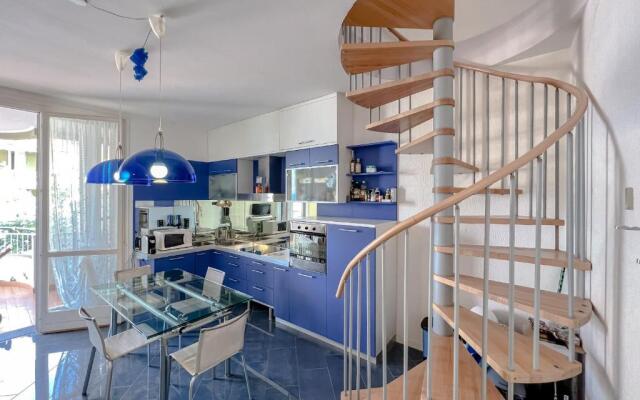 Appartamento in pineta con vista mare e piscina