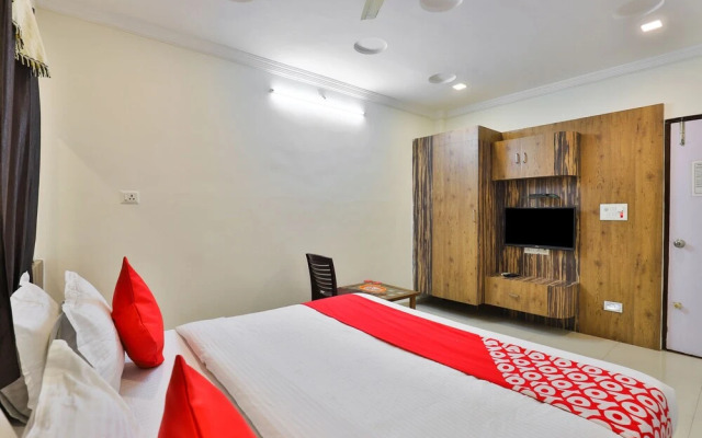 OYO 22841 Hotel Prime Inn