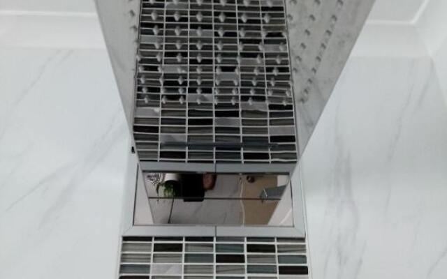 26a on Sunbrae Private bathroom FREE Wi-Fi