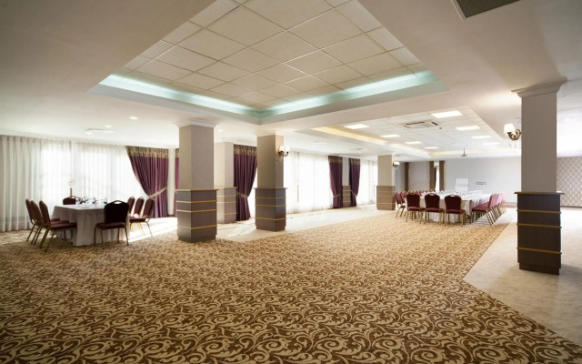 Spilos Hotel