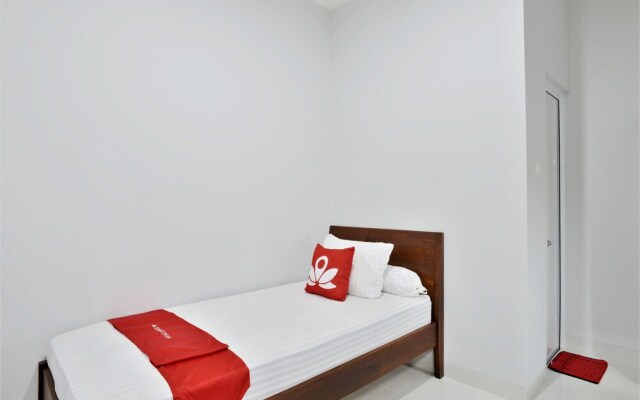 ZEN Rooms Bintaro Sector 3