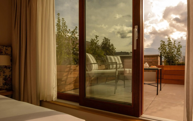9 Hotel Chelton