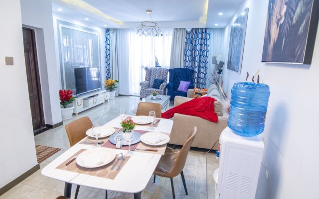 Lux Suites Silver Habor Apartments