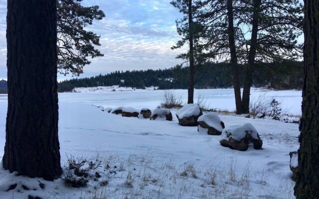 Whispering Pines Cabin Retreat