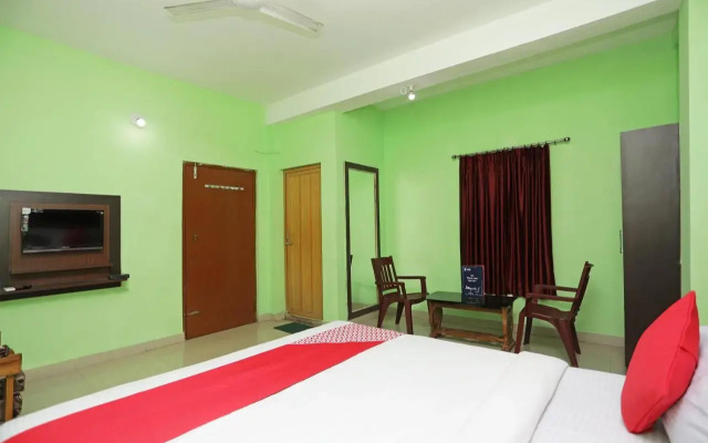 OYO Flagship 4720 Ma Guest House 2