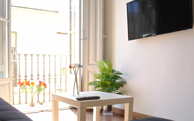 Valencia Dalt Apartaments